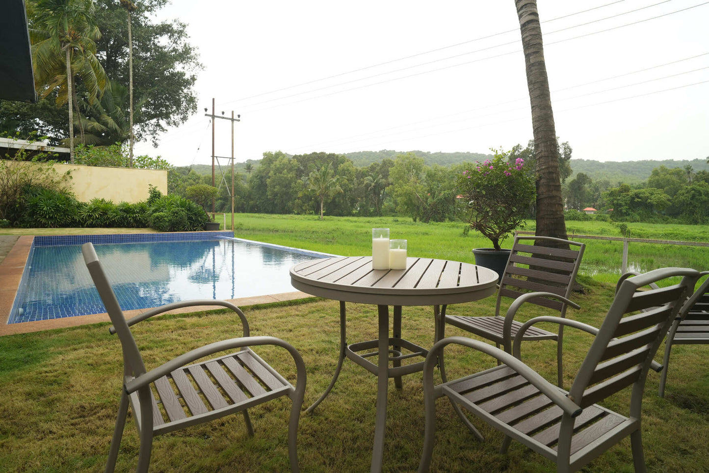 Staycationer Jashn, Parra - 3 BHK Villa with Large Garden View Pool
