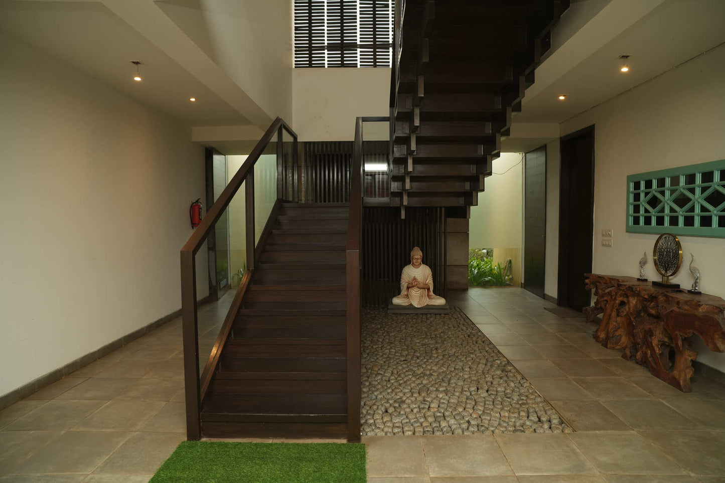 Staycationer Jashn, Parra - 3 BHK Villa with Large Garden View Pool