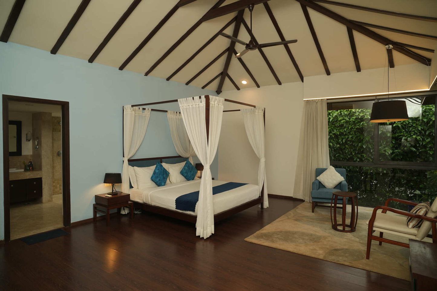 Staycationer Jashn, Parra - 3 BHK Villa with Large Garden View Pool