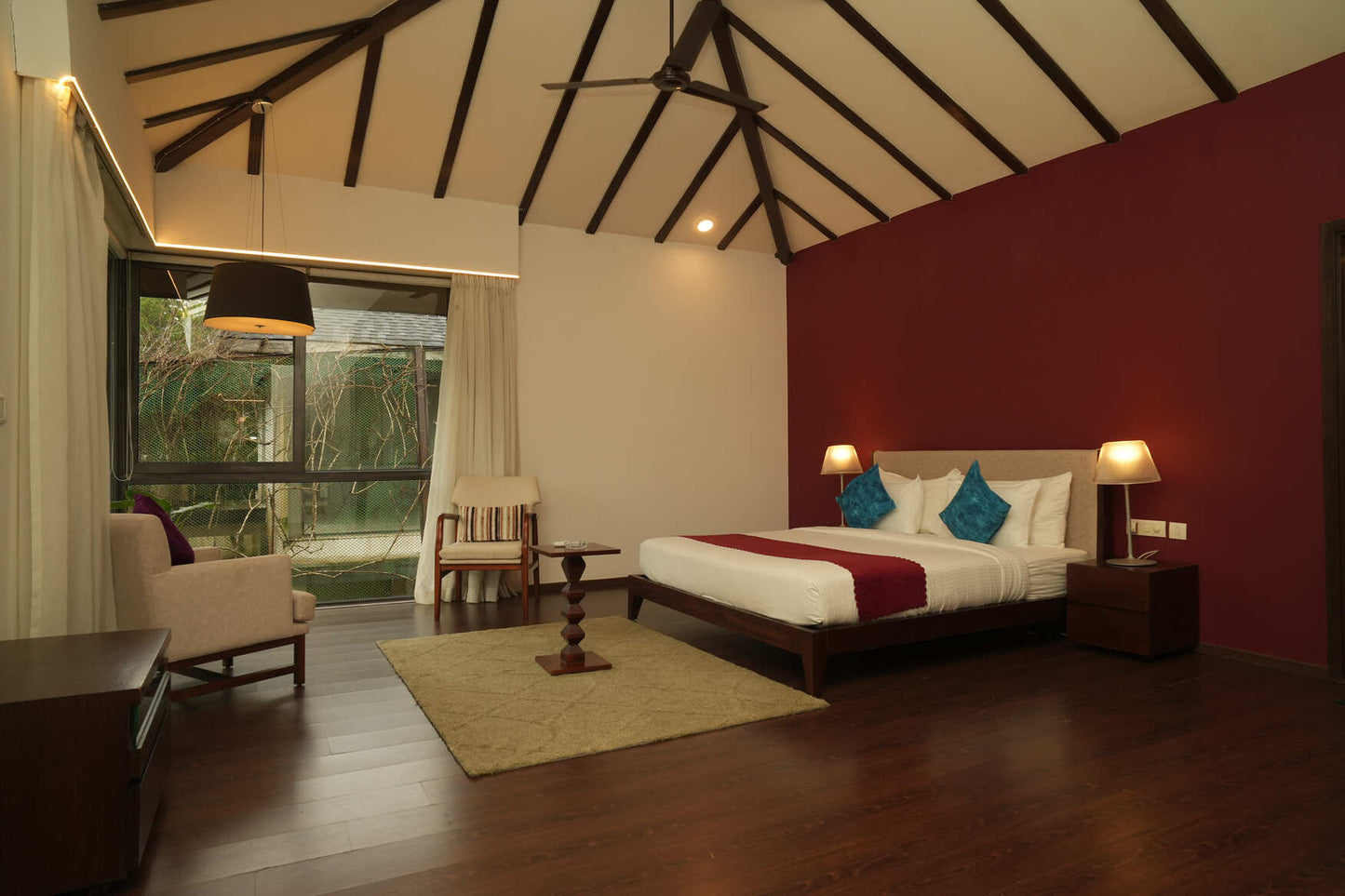 Staycationer Jashn, Parra - 3 BHK Villa with Large Garden View Pool