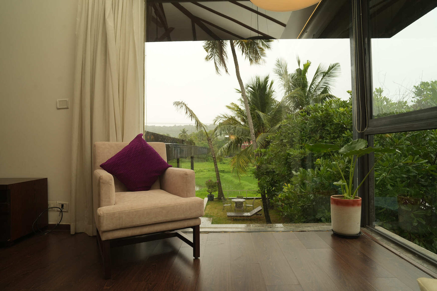 Staycationer Jashn, Parra - 3 BHK Villa with Large Garden View Pool