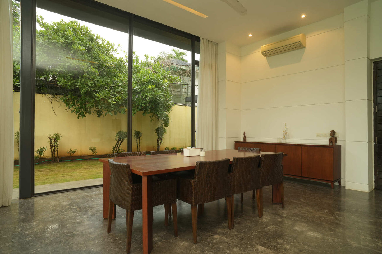 Staycationer Jashn, Parra - 3 BHK Villa with Large Garden View Pool