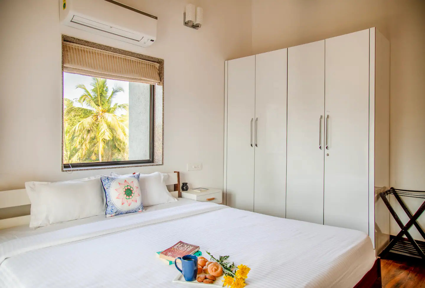 Kai Vai - 3 BHK Apartment with Pool near Candolim Beach, Goa