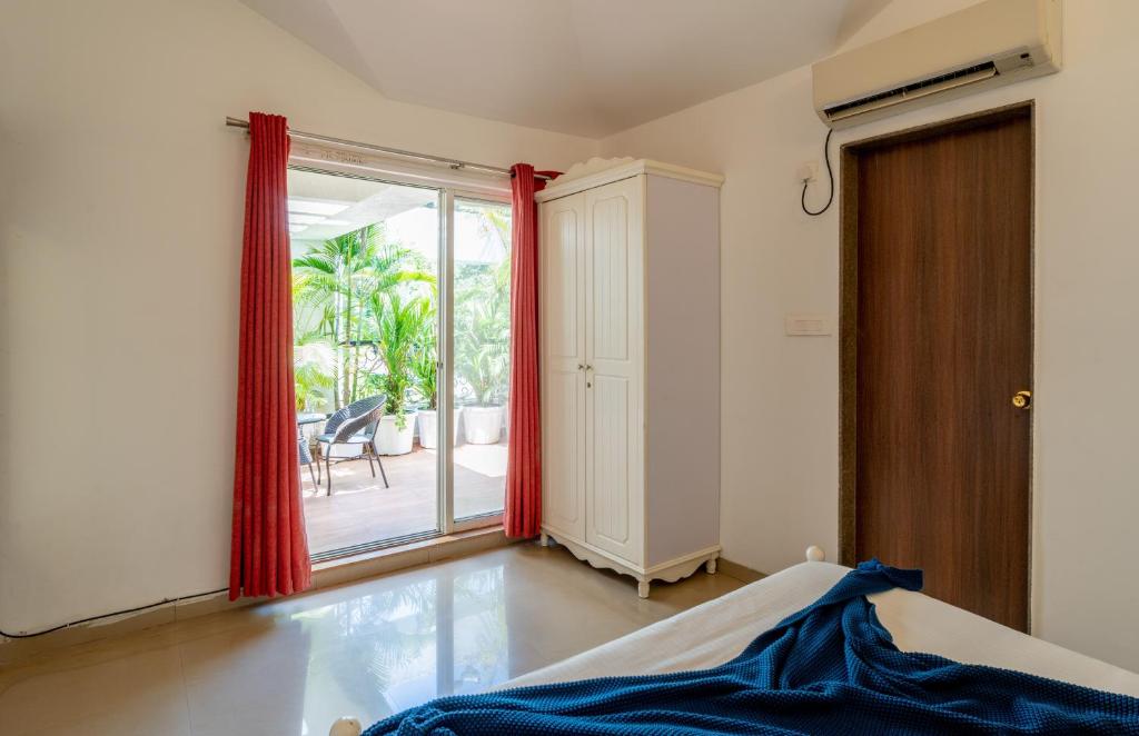 Bohemian Beauty - 3 BHK Villa with Pool in Assagao, Goa