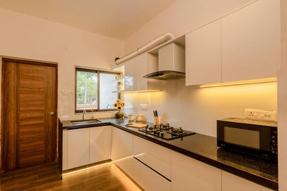 Lebo - 2 BHK Quirky & Stylish Stay 10 mins near Candolim, Goa