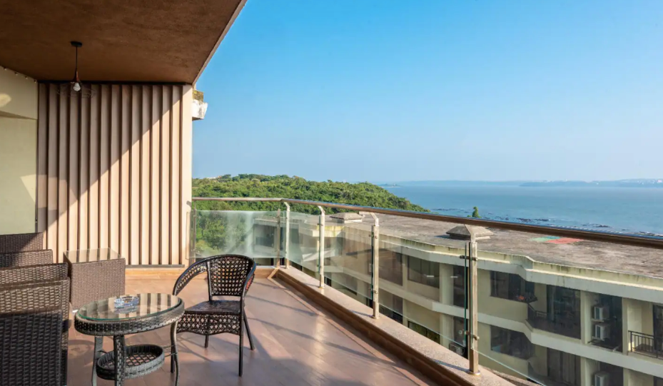 Infinity One - Sea Facing 3.5 Bedroom Service Apartment in Panjim, Goa