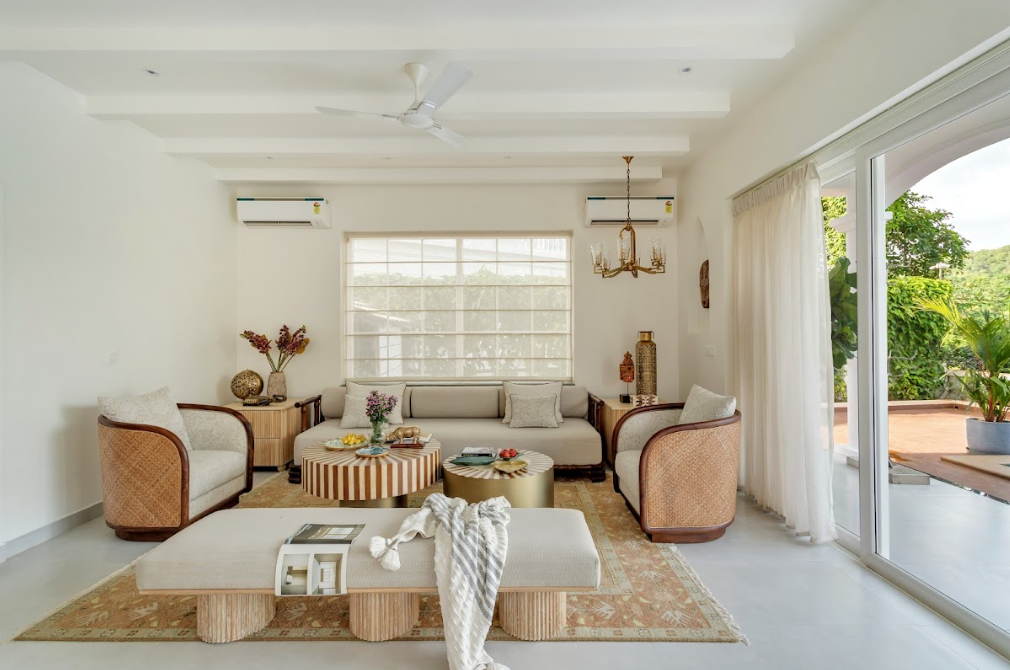 Amarosa - 5 Bedroom Luxury Villa in Anjuna, Goa (Just 2.5 kms from Anjuna Beach!)