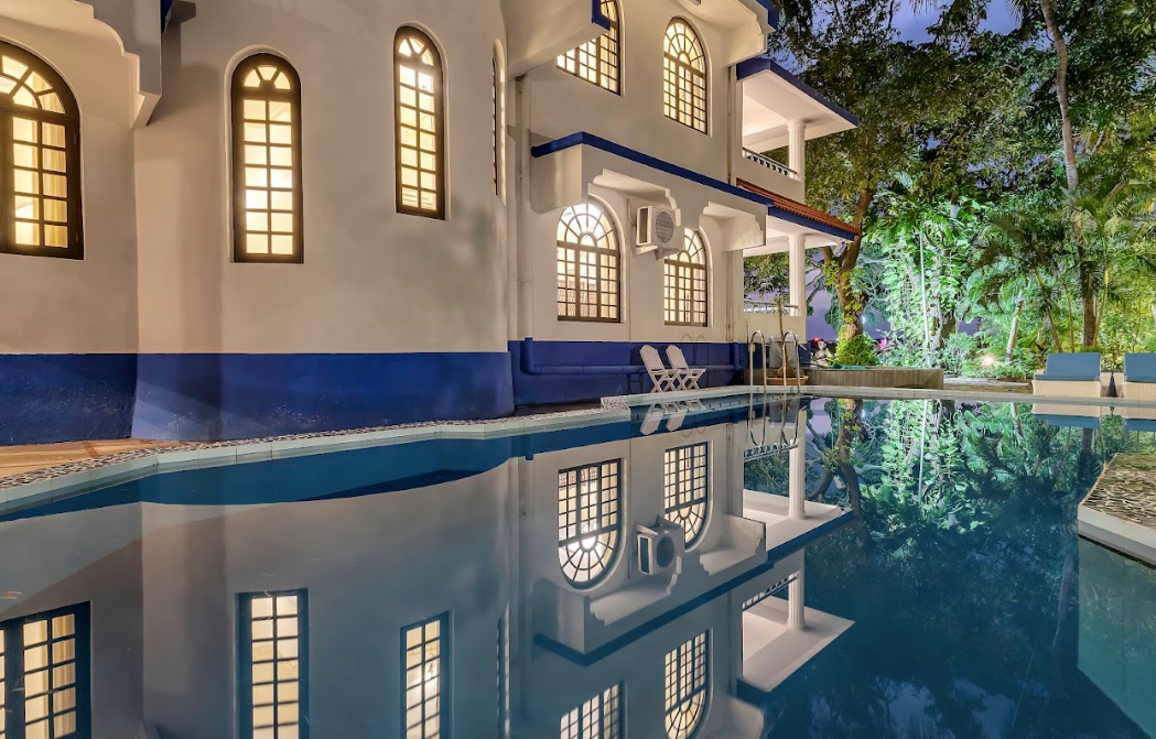 Riveranda - 4.5 Bedroom Quiet Villa with Pool surrounded by 360° trees in Nerul North Goa (3 kms from Candolim Beach) 😍