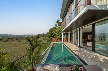 Sohonos II - 3 BHK Luxury Villa with Pool & Field View 10 mins from Candolim Beach, Goa