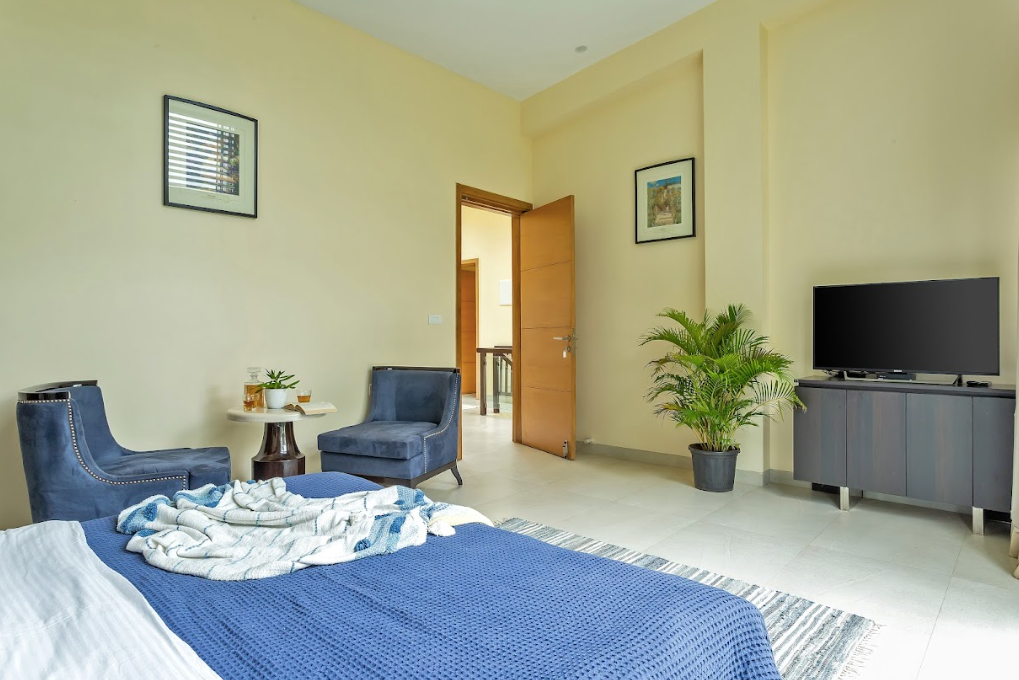 Sohonos I - 3 BHK Luxury Villa with Pool & Field View 10 mins from Candolim Beach, Goa