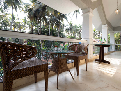 Jubera - 4 BHK Villa with Big Lawn & Pool in Arpora, Goa