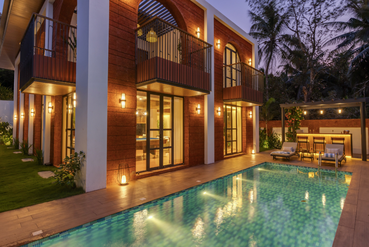 O'rosa - 4 BHK Super Luxury Villa with Private Pool & Lawn in Siolim, Goa