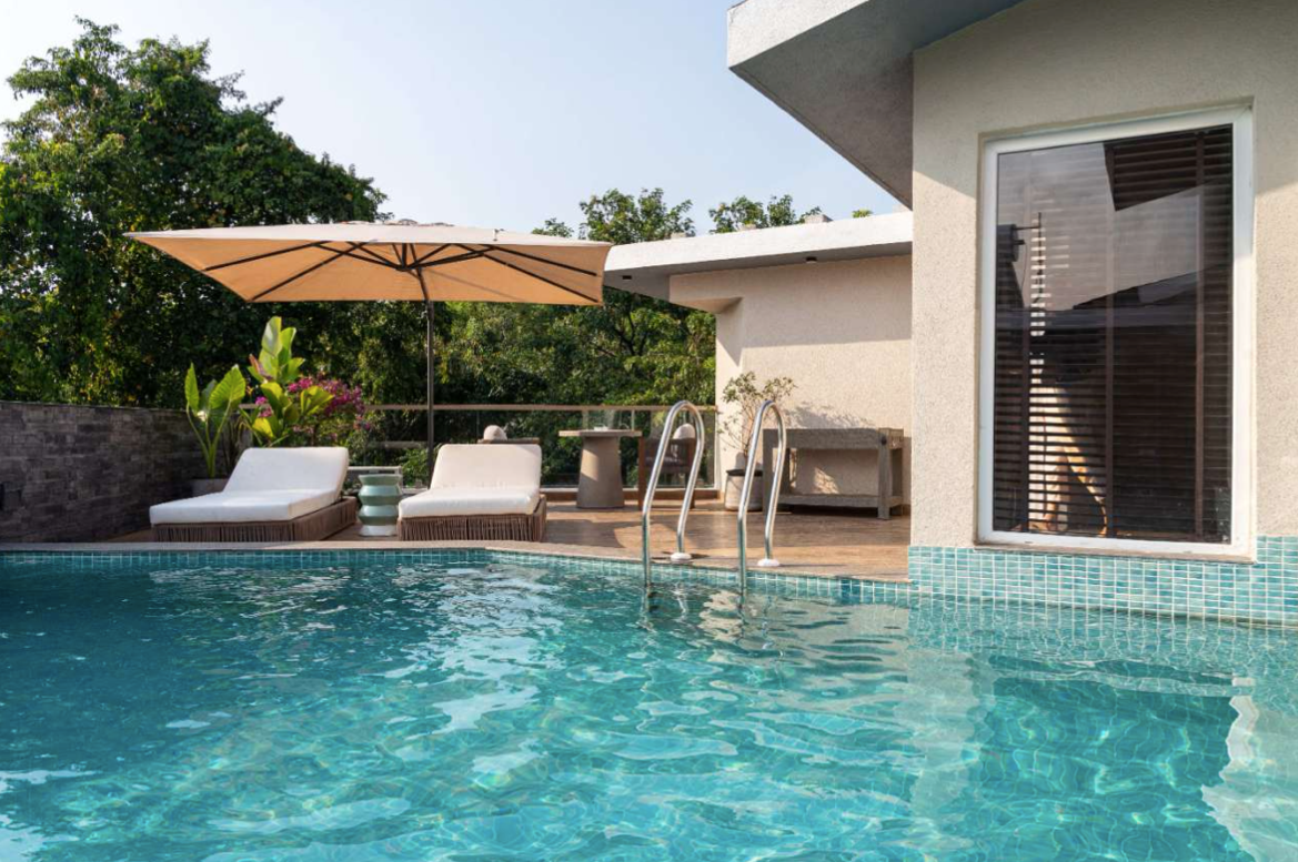 Mirage Woods V5 - 4 BHK Luxury Villa with Rooftop Pool, Lawn in Assagao, Goa