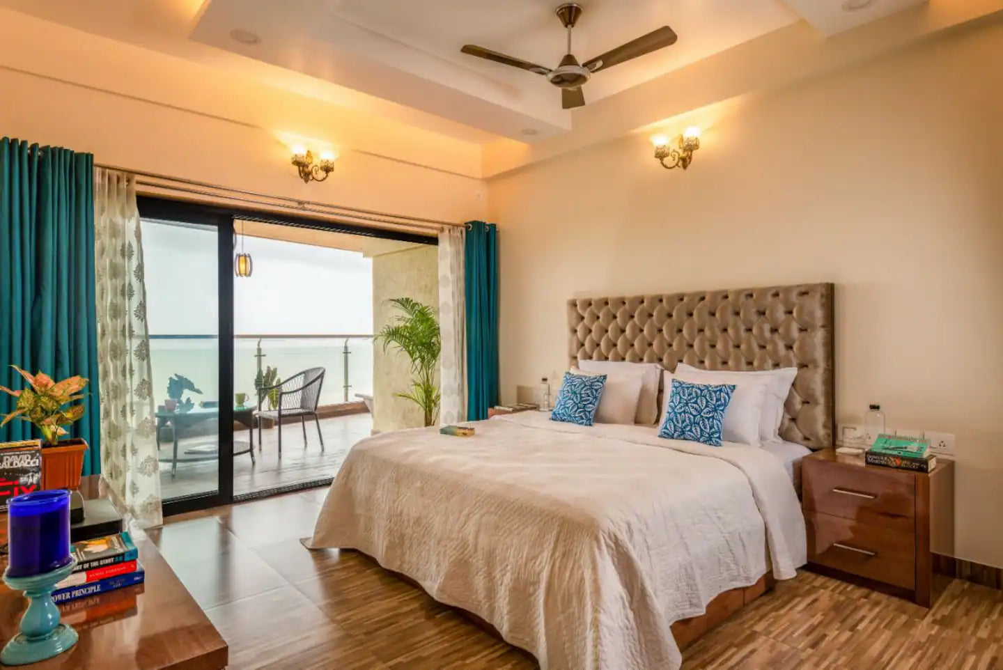 Staycationer Akoya - Ultra Luxury Sea Facing 4 Bedroom Penthouse in Panjim, Goa (1 km from the Casino)