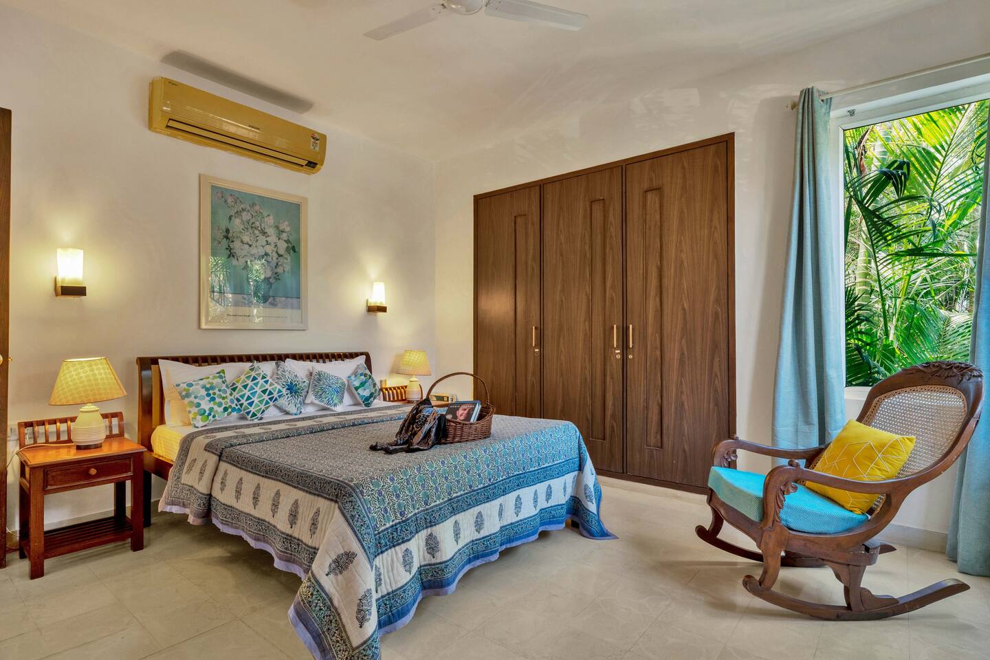 Viva - 2 BHK Modern Luxury Suite in Candolim, Goa